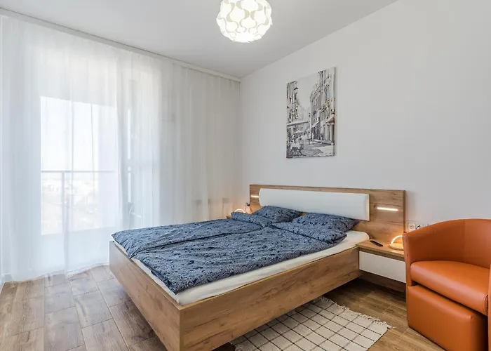 Apartament Port גדינייה
